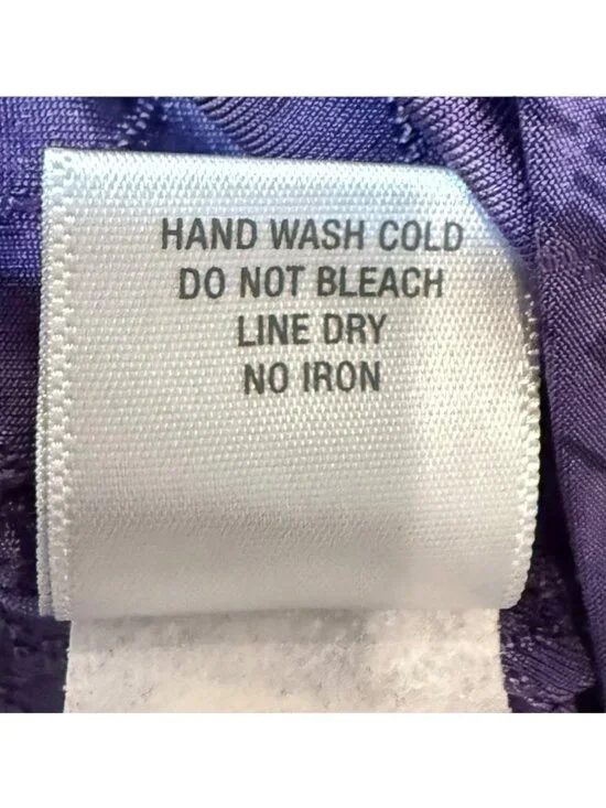 Dressbarn Size 3X Purple Drape-Front Floral Bling Embellished Stretch Blouse - Picture 8 of 9